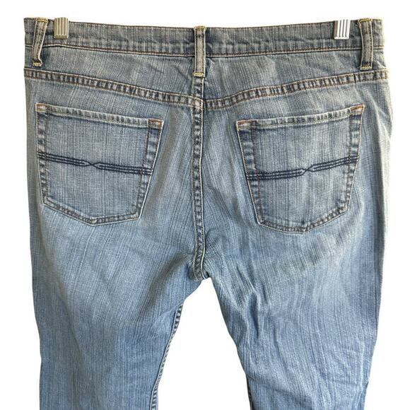 Express X2-W4 Low Rise Boot Leg Regular Fit Denim Jeans Womens 12 Casual - Picture 4 of 11